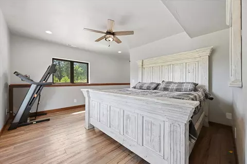 Bedroom - 20975 Journal Ct, Sturgis, SD 57785 photo 4 of 6