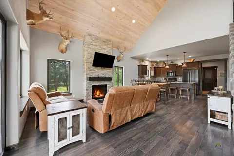 Living - 20975 Journal Ct, Sturgis, SD 57785 photo 1 of 3