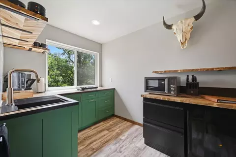 Kitchen - 20975 Journal Ct, Sturgis, SD 57785 photo 4 of 5