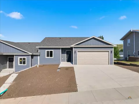 704 S 31st St, Spearfish, SD 57783
