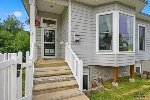 Exterior - 1106 Washington St, Lead, SD 57754 photo 2 of 3