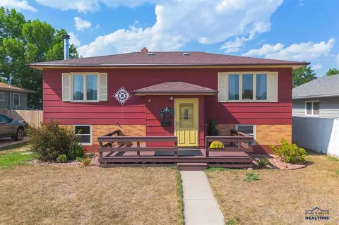 232 Flormann St, Rapid City, SD 57701