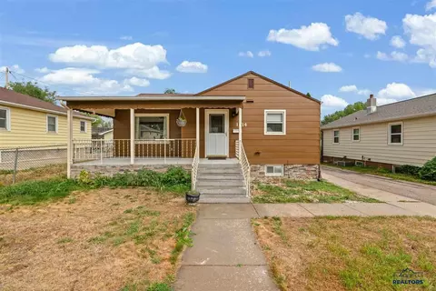 1614 Boulder St, Rapid City, SD 57702