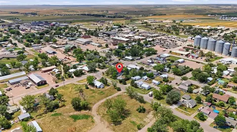 View/Area - 318 4th Ave, Wall, SD 57790 photo 2 of 3