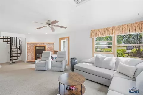 Living - 318 4th Ave, Wall, SD 57790 photo 1 of 2
