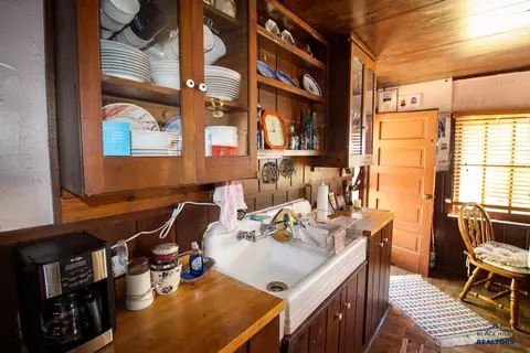 Kitchen - 32 Denver Ave, Deadwood, SD 57732 photo 1 of 3