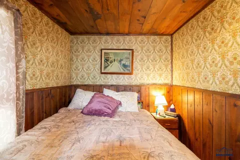 Bedroom - 32 Denver Ave, Deadwood, SD 57732 photo 1 of 6