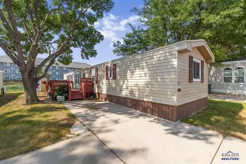 3855 E Cambell St, Rapid City, SD 57701