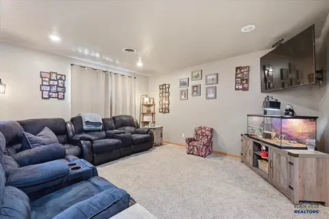 Other - 1301 Hilltop Cir, Belle Fourche, SD 57717 photo 3 of 6