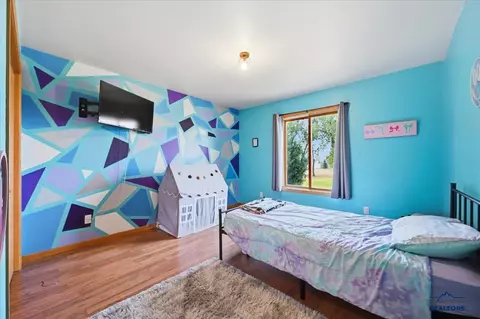 Bedroom - 1301 Hilltop Cir, Belle Fourche, SD 57717 photo 3 of 6