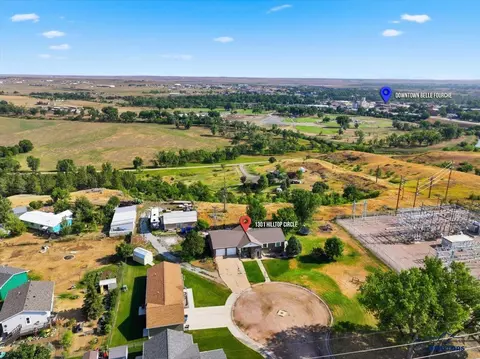 View/Area - 1301 Hilltop Cir, Belle Fourche, SD 57717 photo 2 of 3