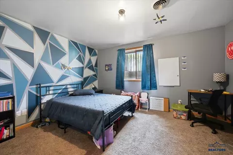 Bedroom - 1301 Hilltop Cir, Belle Fourche, SD 57717 photo 6 of 6