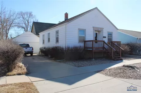 722 5th St, Rapid City, SD 57701