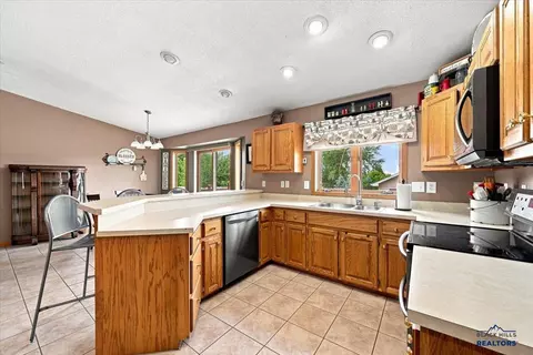 3510 Roughlock Ln, Spearfish, SD 57783 photo 7