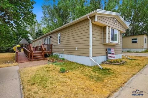 1106 Roughlock Ln, Spearfish, SD 57783 photo 2