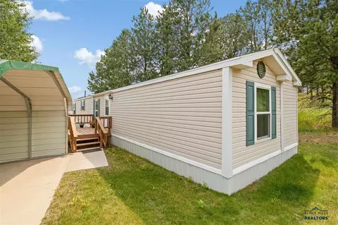 131 Primrose Pl, Custer, SD 57730