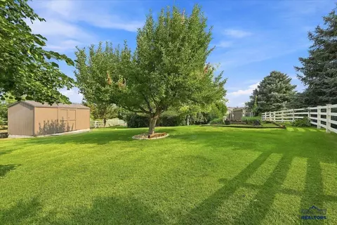 Exterior - 19424 Lower Redwater Rd, Spearfish, SD 57783 photo 7 of 9