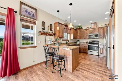 Kitchen - 3761 Ward Ave, Spearfish, SD 57783 photo 2 of 4