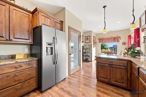 Kitchen - 3761 Ward Ave, Spearfish, SD 57783 photo 4 of 4