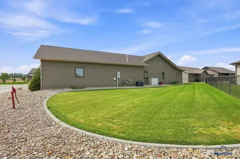 Exterior - 3761 Ward Ave, Spearfish, SD 57783 photo 2 of 3