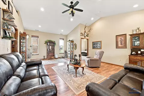 Living - 3761 Ward Ave, Spearfish, SD 57783 photo 1 of 1