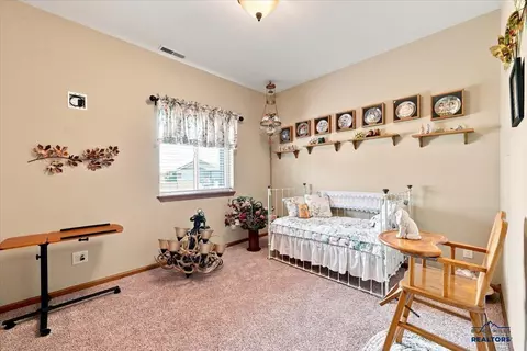 Bedroom - 3761 Ward Ave, Spearfish, SD 57783 photo 4 of 4