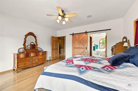 Bedroom - 2515 Lookout Mountain Rd, Spearfish, SD 57783 photo 6 of 7