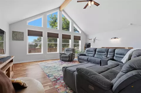 Living - 1003 3rd Ave, Edgemont, SD 57735 photo 2 of 3