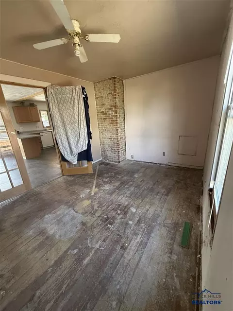Other - 402 4th Ave, Edgemont, SD 57735 photo 2 of 7