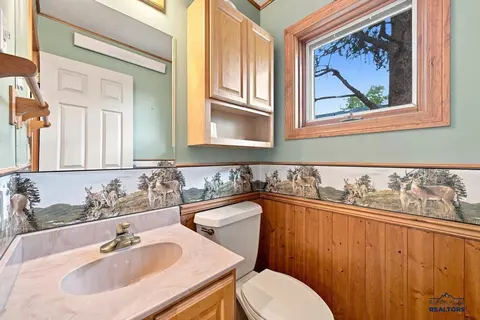 Bath - 102 W Pine St, Spearfish, SD 57783 photo 5 of 5