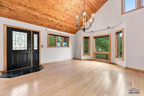 Living - 102 W Pine St, Spearfish, SD 57783 photo 3 of 6