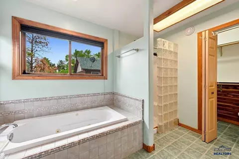 Bath - 102 W Pine St, Spearfish, SD 57783 photo 2 of 5