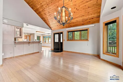 Living - 102 W Pine St, Spearfish, SD 57783 photo 2 of 6