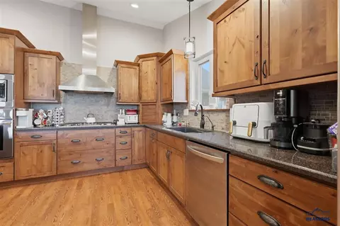 Kitchen - 22743 Partridge Ln, Box Elder, SD 57719 photo 4 of 6