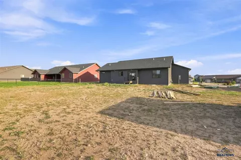 Exterior - 1823 Reserve St, Spearfish, SD 57783 photo 5 of 7