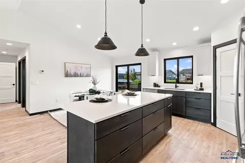 Kitchen - 1823 Reserve St, Spearfish, SD 57783 photo 3 of 4