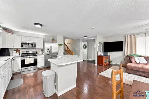 Kitchen - 6 Merry Ln, Spearfish, SD 57783 photo 2 of 4