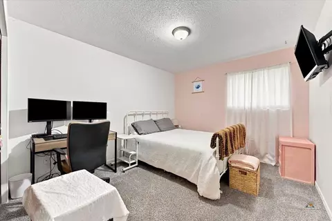 Bedroom - 6 Merry Ln, Spearfish, SD 57783 photo 3 of 8