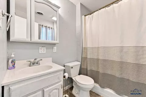 Bath - 6 Merry Ln, Spearfish, SD 57783 photo 3 of 6