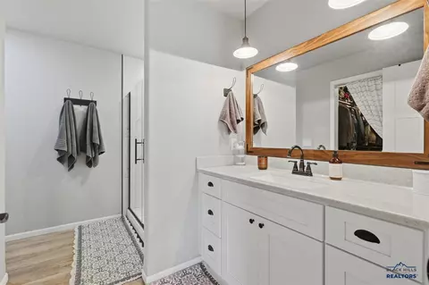 Bath - 822 Dirk Ct, Box Elder, SD 57719 photo 1 of 3