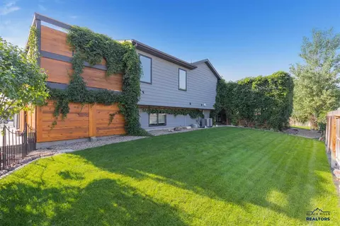 Exterior - 822 Dirk Ct, Box Elder, SD 57719 photo 10 of 11