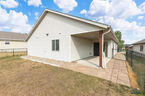 Exterior - 1925 Absaroka St, Spearfish, SD 57783 photo 4 of 4
