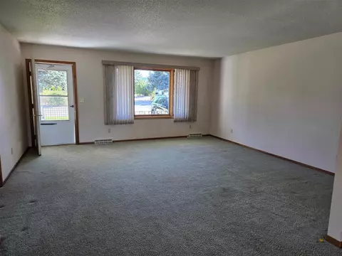 Living - 308 Oriole Dr, Spearfish, SD 57783 photo 3 of 3