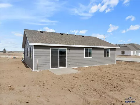 Exterior - 10899 Eagle Ct, Belle Fourche, SD 57717 photo 4 of 5