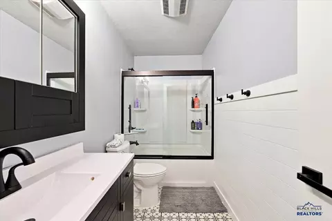 Bath - 2621 Moose Dr, Sturgis, SD 57785 photo 2 of 3