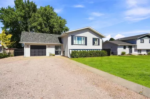 1205 Cedar Dr, Sturgis, SD 57785 photo 3