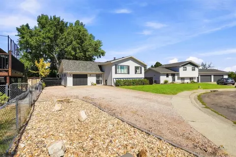 1205 Cedar Dr, Sturgis, SD 57785 photo 2