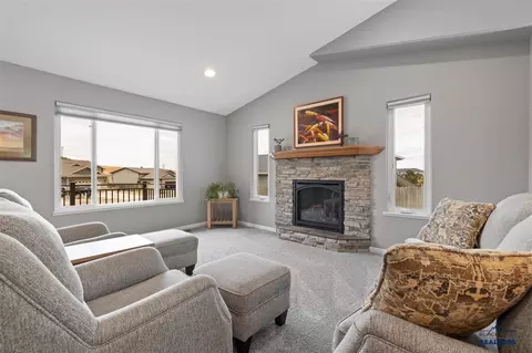 2620 Meadows Dr, Sturgis, SD 57785 photo 3