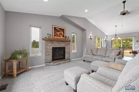 2620 Meadows Dr, Sturgis, SD 57785 photo 2