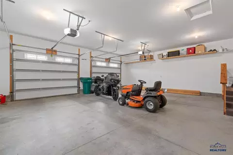 2620 Meadows Dr, Sturgis, SD 57785 photo 17